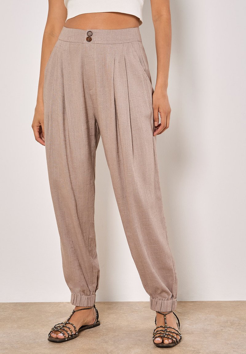 Apricot Pantaloni - brown