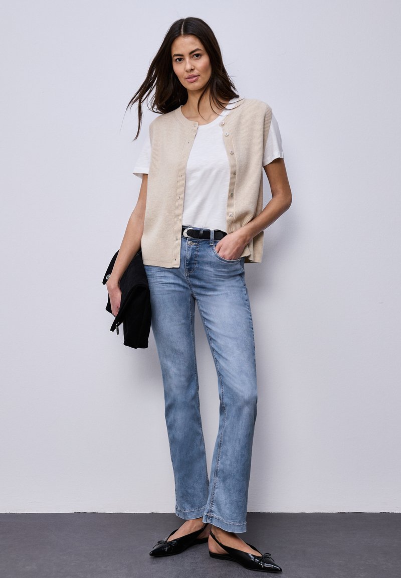 STREET-ONE Bootcut jeans voor dames in Groen | STREET-ONE