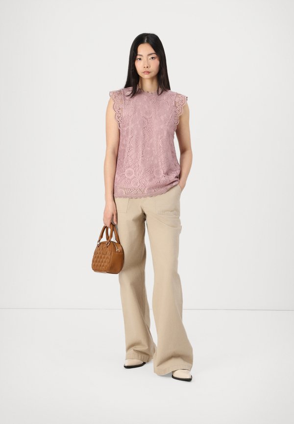 PCOLLINE  - Top - woodrose3