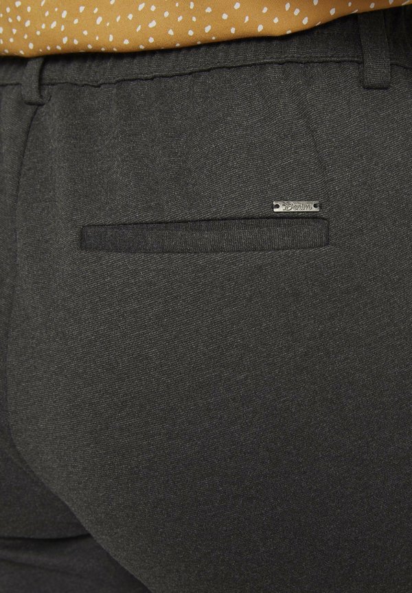 CONSTRUCTED PANTS - Trousers4