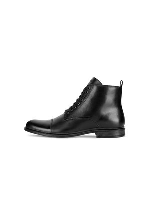 Schwarze Leder-Stiefeletten mit glatter Textur, Schnürvorne, runder Spitze und einem Zuglaschen am Rücken. Robuste Sohle mit minimalistischem Design.