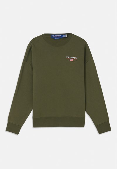 Olivengrøn sweatshirts lavet af bomuld, med rund hals, lange ærmer og et lille "POLO SPORT" logo med et amerikansk flag som accent.