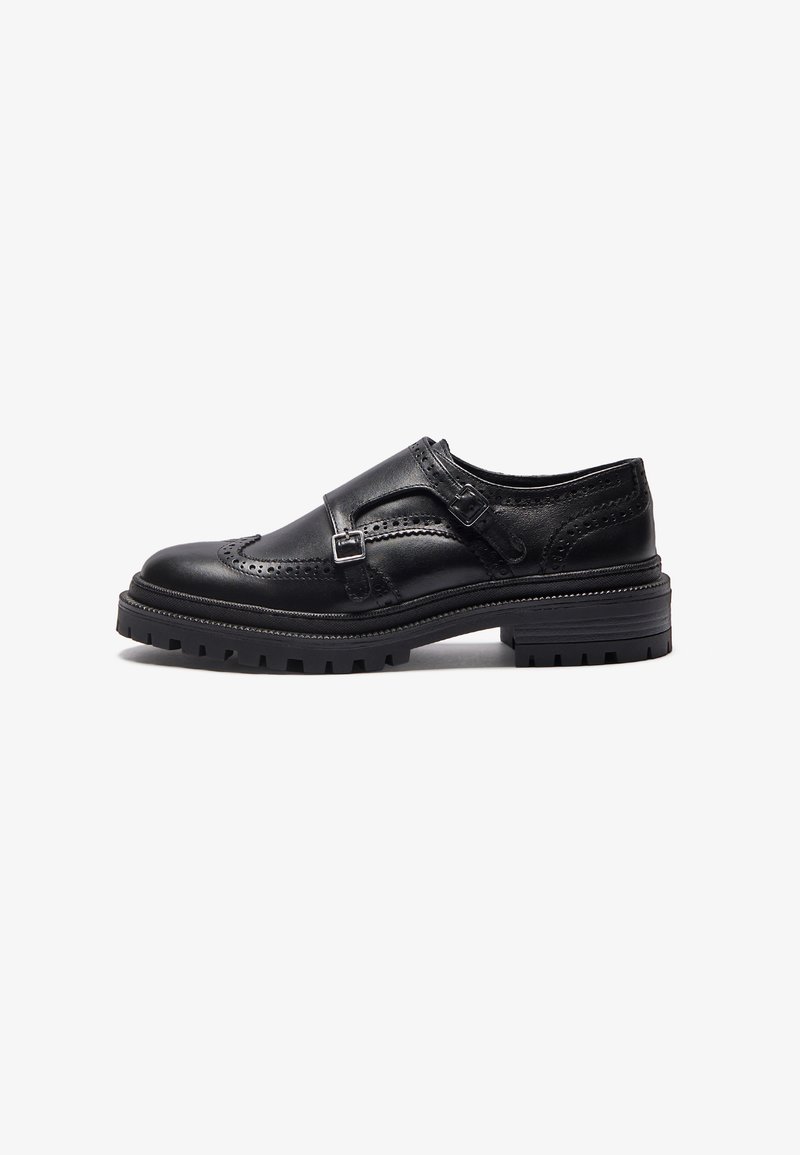Zapatos sin cordones