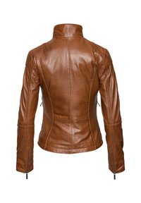 Pruun nahktagi kõrge kaelusega, lukuga mansetid ja keha lähedane disain. Omab nähtavat õmblust ja sujuvat tekstuuri. Tagantvaade.