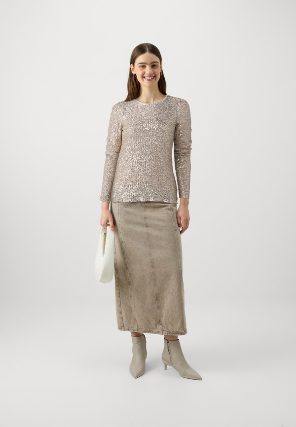 ILEXBBROUND NECK - Blouse2