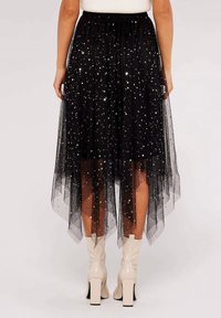 Apricot STARS HANKY  - Gonna a campana - black
