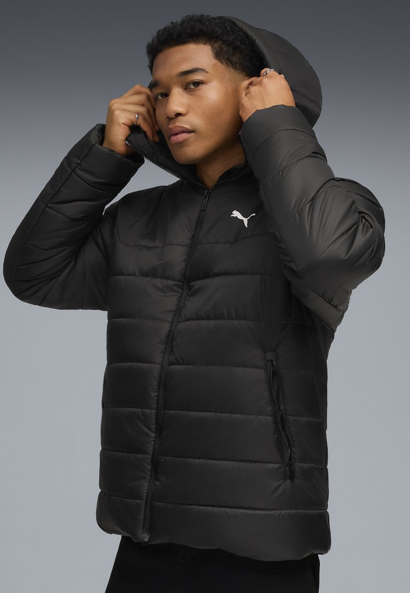 Puma ESSENTIALS WATTIERTE KAPUZEN - Zimní bunda - black