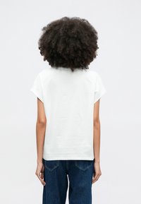 KARL LAGERFELD SIGNATURE - Trükipildiga T-särk - white