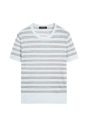 T-shirt en maille blanche à manches courtes avec fines rayures horizontales noires et col rond, avec une étiquette Massimo Dutti à l'intérieur du col.