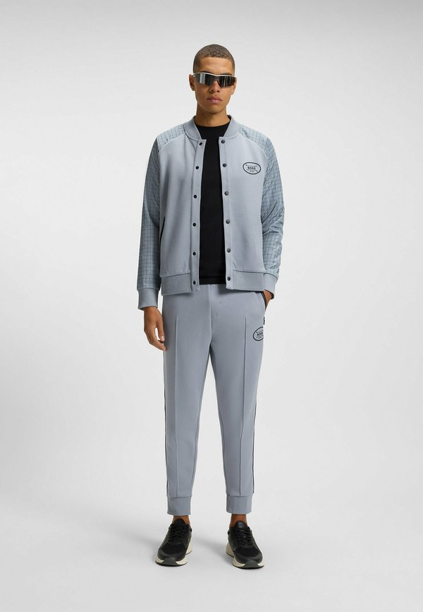 GL - Tracksuit bottoms4