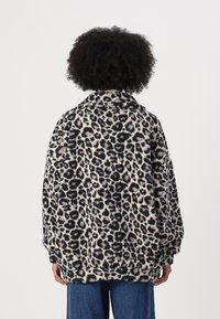 Noisy May NMCUDDLE ZIPPER  - Zimska jakna - beige