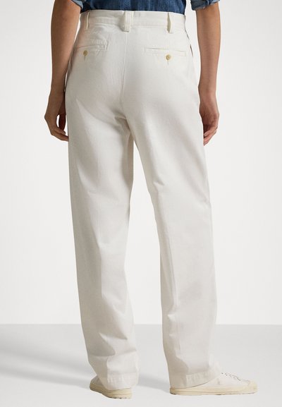 Polo Ralph Lauren COTTON CHINO STRAIGHT LEG TROUSER - Chino-püksid - deckwash white