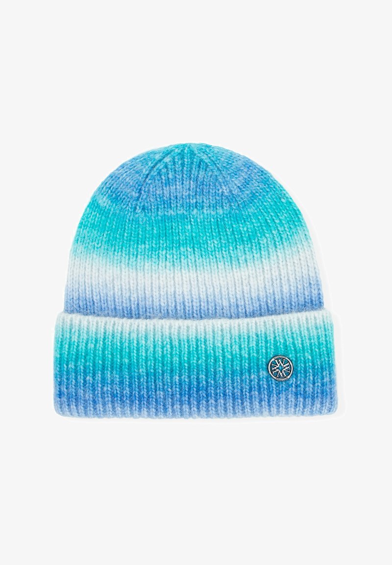 Gorro de punto en tonos degradados de azul, con puño doblado. Textura suave con un logo circular en la parte frontal.