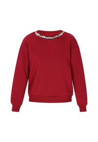 Sudadera roja con mangas largas, cuello redondo y cuello adornado con lentejuelas en plata y negro. Textura suave, ajuste holgado.