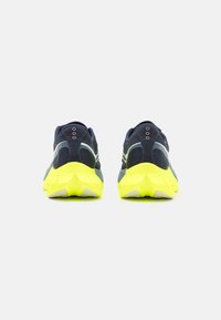Saucony ENDORPHIN PRO 4 - Tenisice za cestovno trčanje - navy/citron