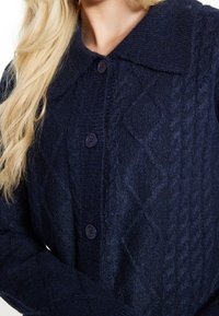 DreiMaster Chaqueta de punto - mottled dark blue