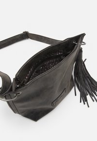 Fritzi aus Preußen Umhängetasche - black