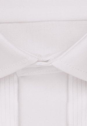 White dress shirt collar detail with a smooth texture, structured shape, and pleated fabric at the yoke, featuring neat stitching.