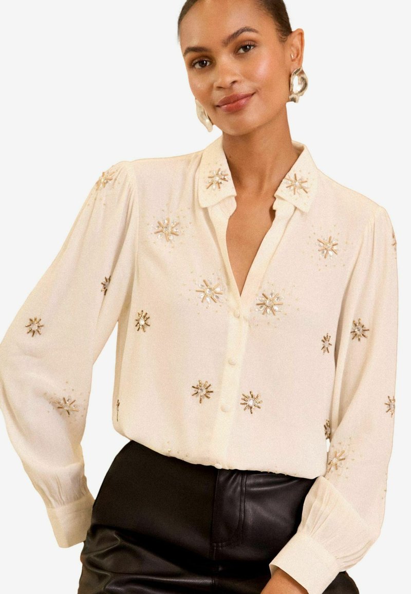Love & Roses EMBELLISHED - REGULAR FIT - Košilová halenka  - white