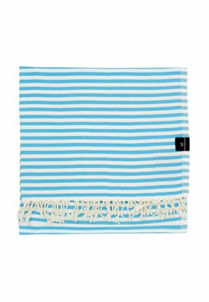 Quadrato di tessuto a righe blu e bianche con frange bianche lungo un bordo e una piccola etichetta nera del marchio sul lato.