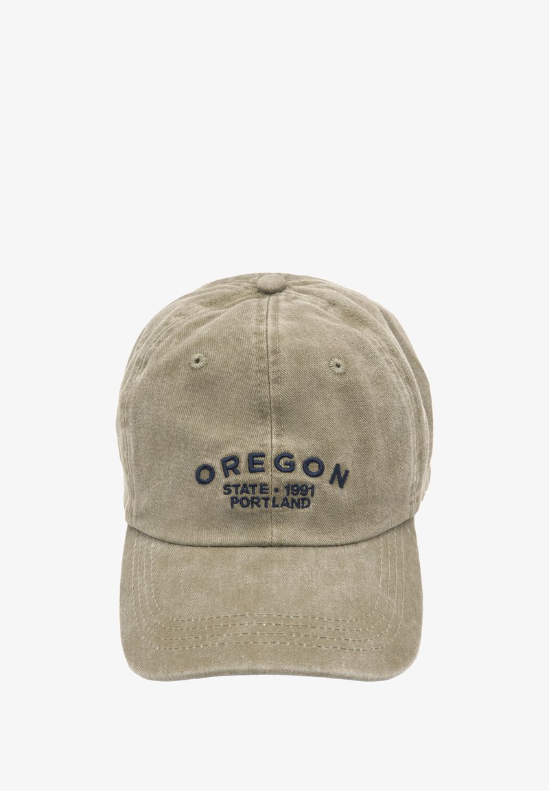 Olivegrüne Baumwollkappe mit gebogenem Schirm, bestickt mit "OREGON" in marineblau, daneben "STATE. 1991 PORTLAND" Details. Weiche Textur, Sechspanel-Design.