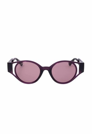 Lenti rotonde con tinta viola, montature angolari viola scuro e aste parzialmente aperte, occhiali da sole unisex su sfondo bianco.
