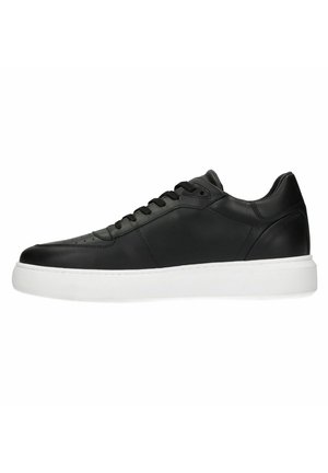 Black leather sneaker with a smooth finish, rounded toe, six eyelet lacing, and a white rubber sole for contrast and traction.