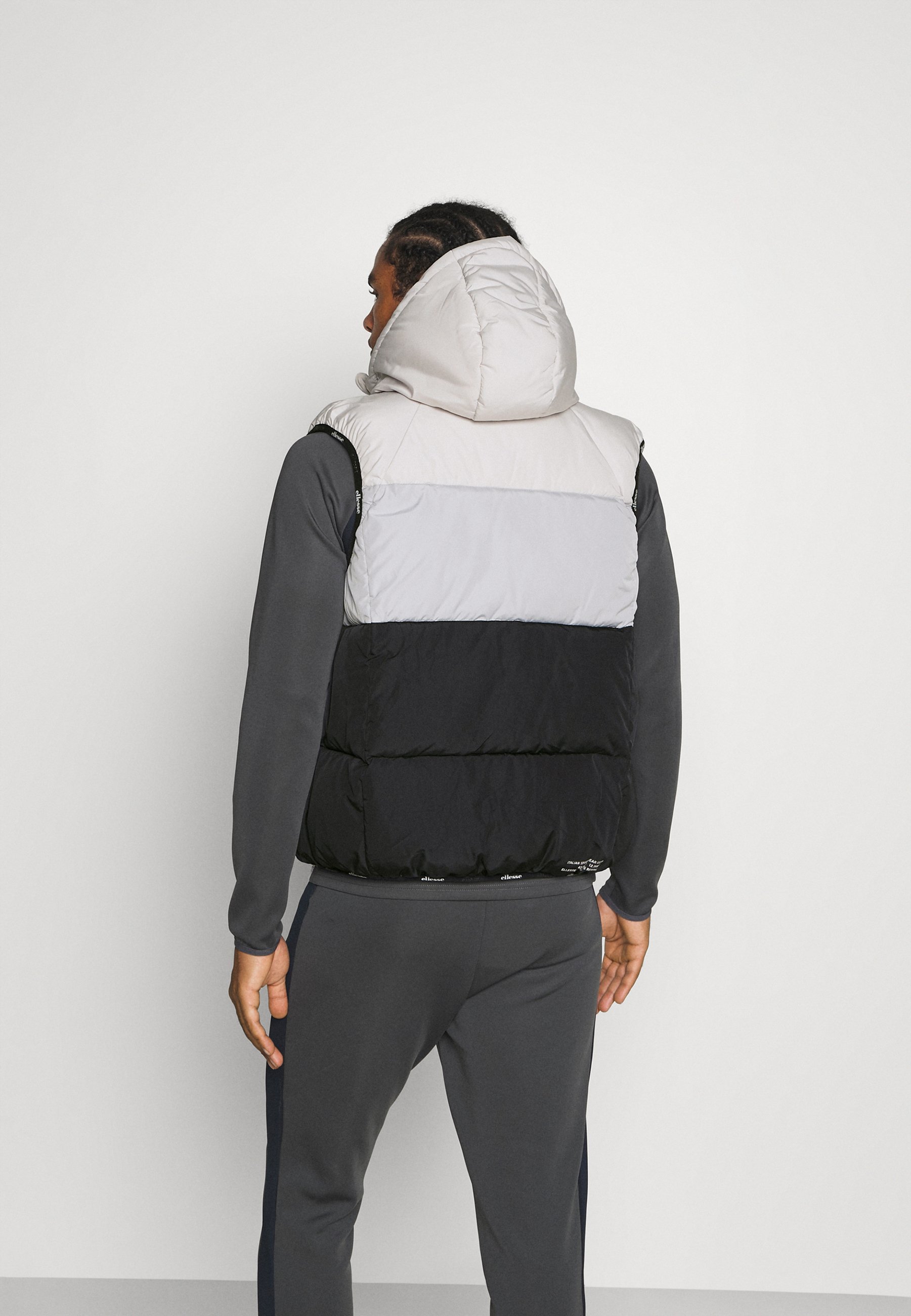 Ellesse APICE GILET - Chaleco - light grey/black/gris claro - Zalando.es