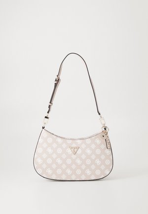 Beige schoudertas met een gladde, gestructureerde afwerking. Voorzien van een wit monogrampatroon, zilveren beslag en een afneembare sleutelhangeraccent.