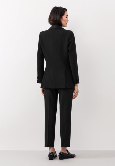 IVY OAK JANA - Manteau court - black