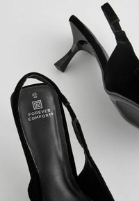 Next FOREVER COMFORT BOW REGULAR FIT - Klasiski papēži - black velvet