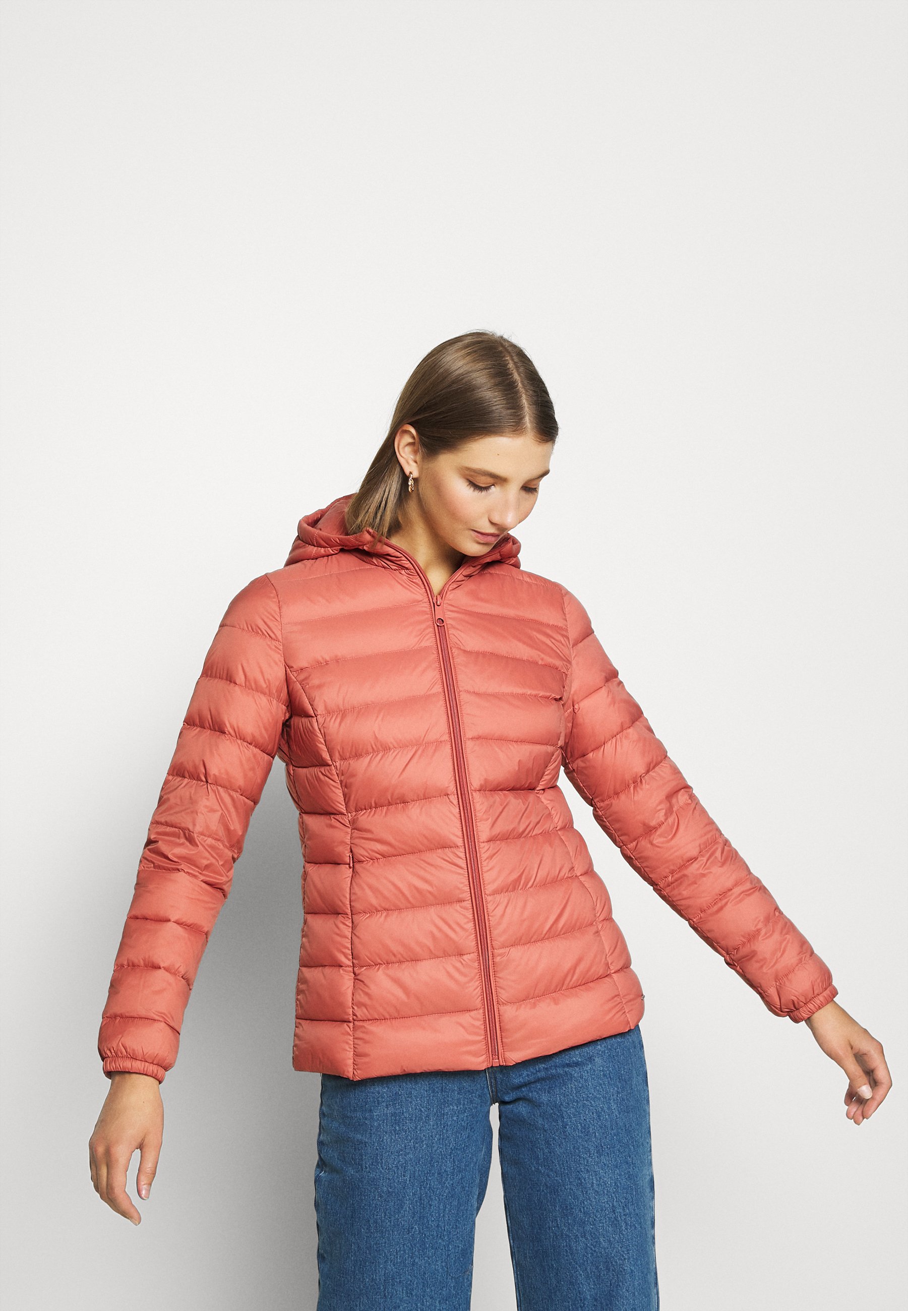 Foret Jakke i Navy b.young Foret Jakke i Navy b.young