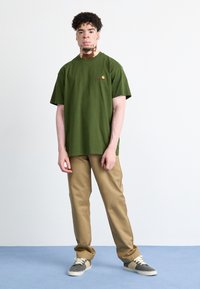 Carhartt WIP AMERICAN SCRIPT - T-Shirt basic - tarragon