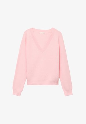 Jasnoróżowy sweter z dzianiny z długimi rękawami i szerokim dekoltem w kształcie litery V, prezentowany na białym tle.