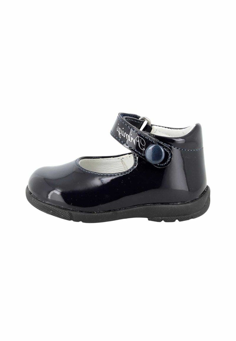 Scarpa Mary Jane per bambini in blu navy lucido con suola nera, cinturino regolabile e dettaglio a bottone su sfondo bianco.
