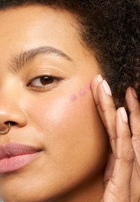 Danessa Myricks Beauty COLORFIX MATTES - Oogschaduw - latte