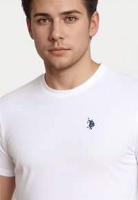 U.S. Polo Assn. SHORTSLEEVE - Basic póló - weiss
