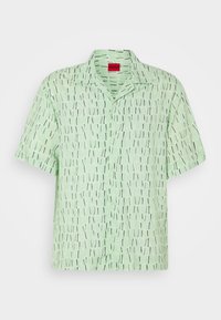 Unselected, open green