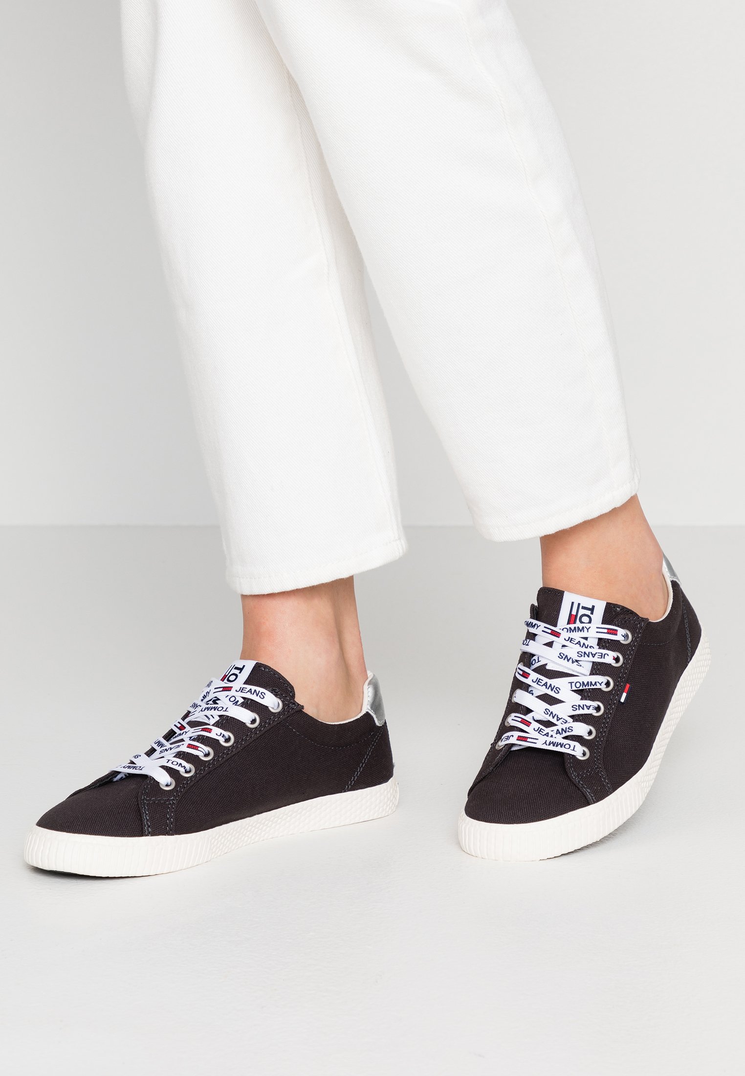 tommy jeans casual trainers
