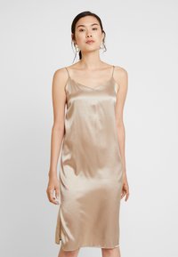 Levete Room DAKOTA - Sukienka koktajlowa