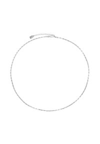 Zilveren ketting met een fijne, gedraaide ontwerp. Het heeft een sluiting met een haak en een verstelbare ketting voor verschillende lengtes.
