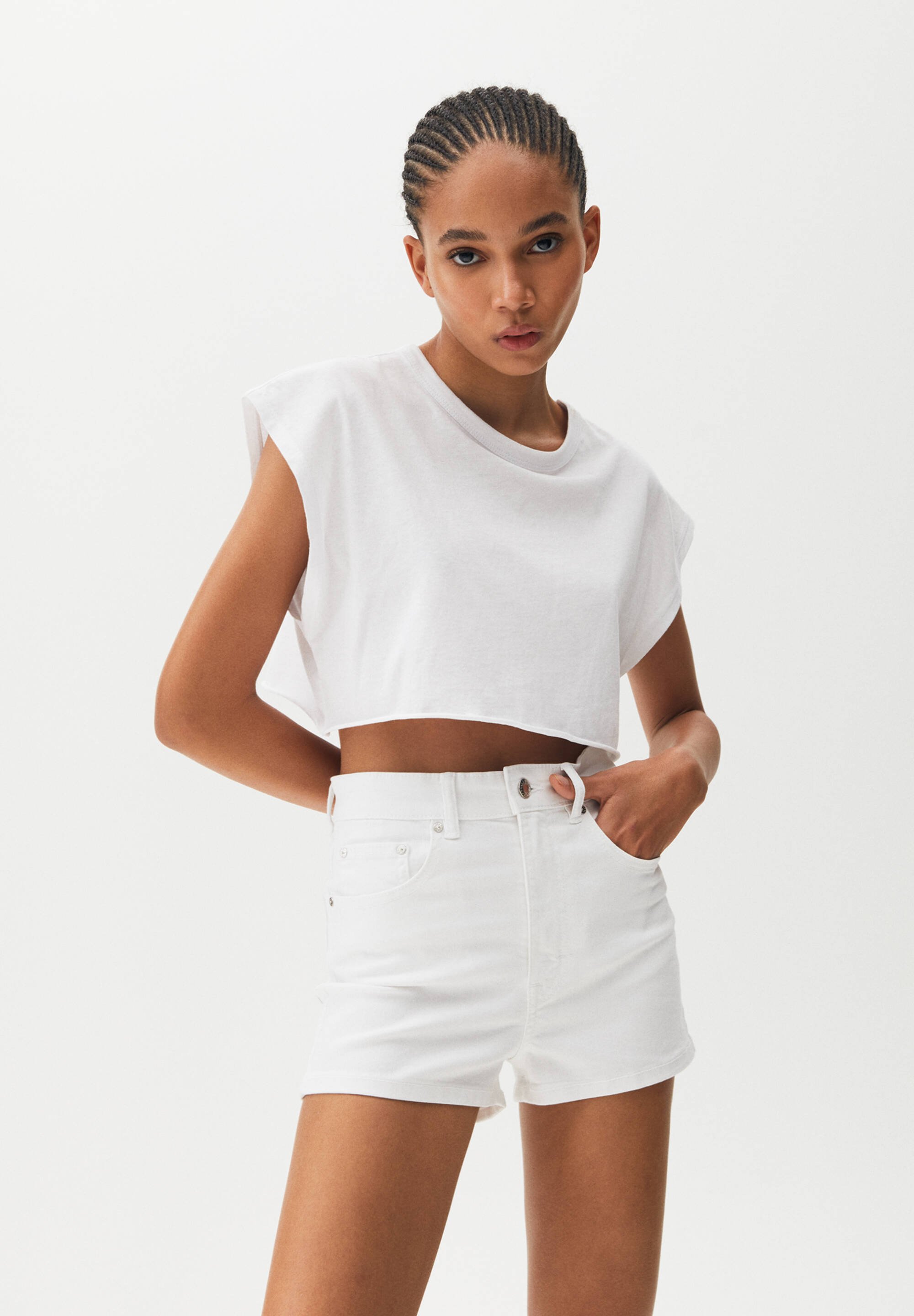 PULL\u0026BEAR HIGH WAIST - Denim shorts 