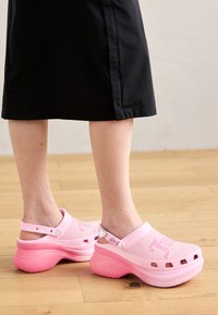 JUICY COUTURE BAE CLOG - Saboţi - pink