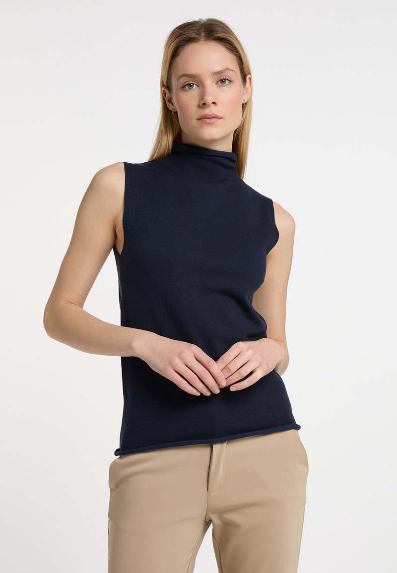 Top din material moale, fără mâneci, de culoare bleumarin, cu un design ajustat, textură netedă și fără modele sau detalii de feronerie vizibile.