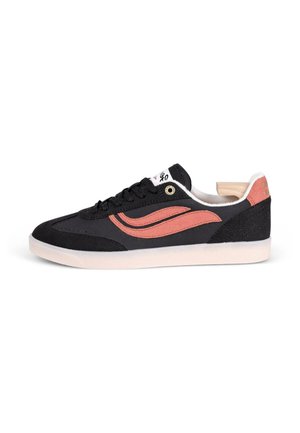 Black sneaker with pink accents, fabric upper, round toe, lace-up design, and a white rubber sole. Features stitched details and branding.