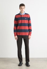 GANT STRIPE HEAVY RUGGER - Pikkade varrukatega topp - iron red