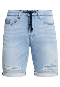 Shorts de mezclilla azul claro con detalles desgastados, puños doblados y un cordón ajustable en la cintura. Diseño clásico de cinco bolsillos.