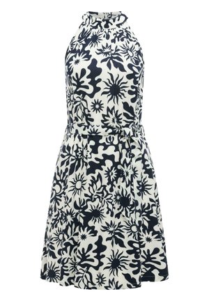 Ærmeløs halterkjole med sorte abstrakte blomsterprint på hvidt stof og et matchende bånd til taljen.