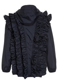 Námořnická bunda z umělého materiálu má texturované volánky podél přední části a kapuce, volný střih a elastické manžety.