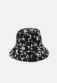 Marc Cain Hatt - black/white